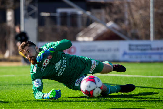 Goalkeeper Marius Berntzen of Strømmen