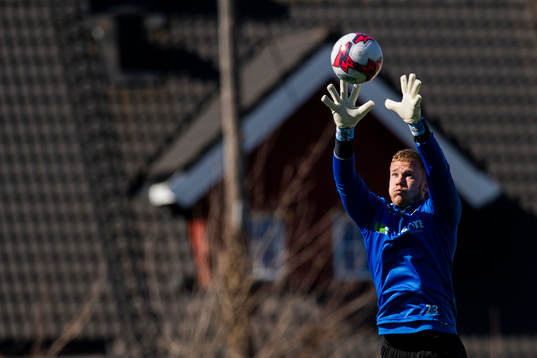 Goalkeeper Pål Heigre of Sandnes Ulf