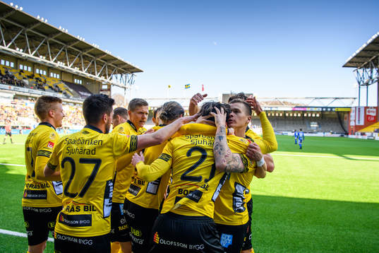 Elfsborgs spelare jublar