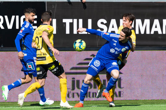 Sundsvalls Linus Hallenius och Elfsborgs Per Frick