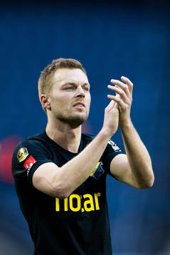 s Sebastian Larsson jublar