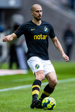 s Panajotis Dimitriadis