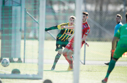 IFK Hässleholms Elliot Nilsson i matchen i