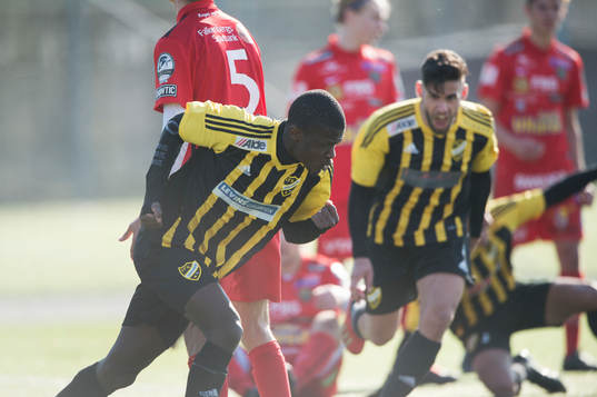 IFK Hässleholm jublar i matchen i juniorallsvenskan