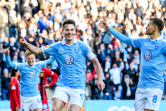 Malmö FFs Markus Rosenberg jublar