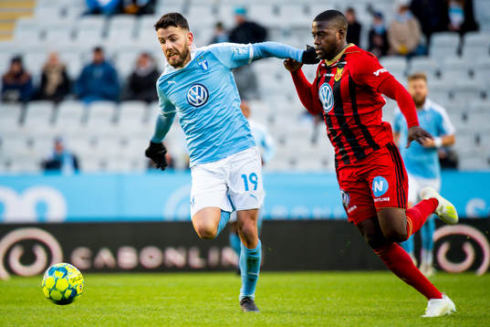 Malmö FFs Erdal Rakip och Östersunds Isak Ssali