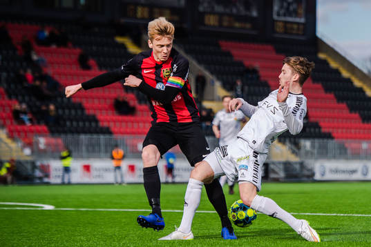 GAIS Andreas Östling och Brommapojkarnas Gustav Sandberg