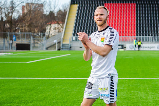 GAIS Niclas Andersén jublar