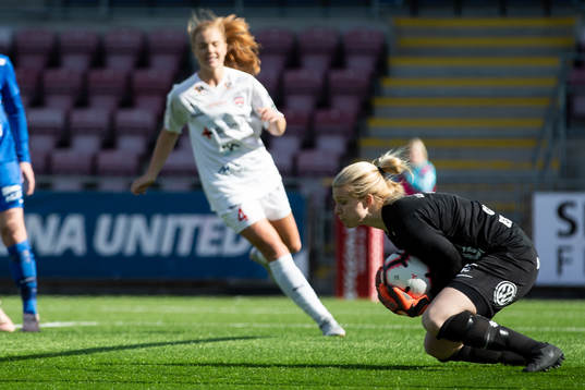 Eskilstunas målvakt Emelie Lundberg