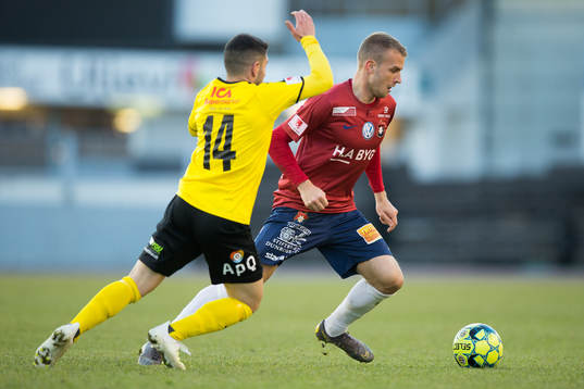 Örgrytes Simon Nilsson och Frejs André Alsanati