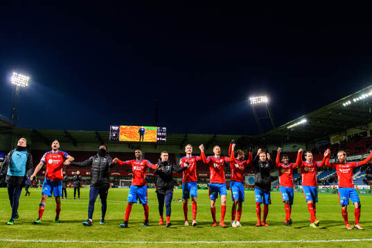 Helsingborgs spelare jublar