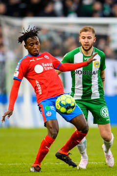 Helsingborgs Mamudu Moro och Hammarbys Darijan Bojanic