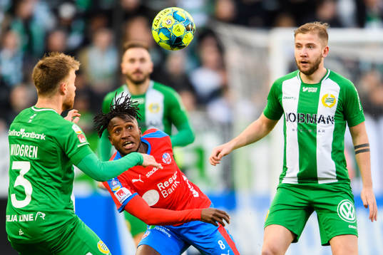 Helsingborgs Mamudu Moro och Hammarbys Darijan Bojanic
