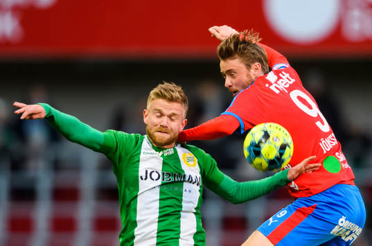 Hammarbys Dennis Widgren och Helsingborgs Rasmus Jönsson
