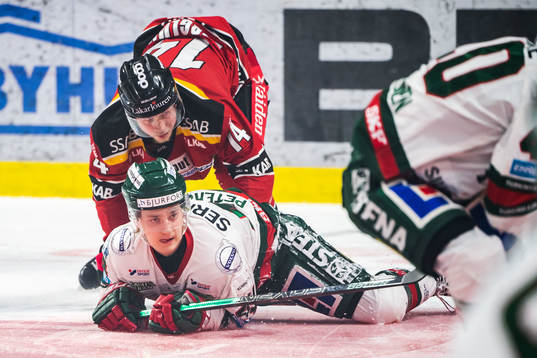 Luleås Jonas Berglund och Frölundas Jacob Peterson