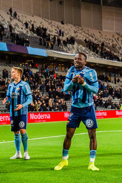 Djurgårdens Mohamed Buya Turay jublar