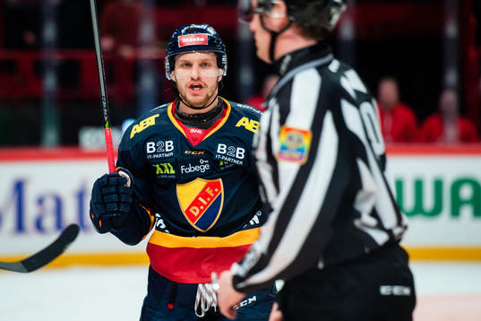 Djurgårdens Sebastian Strandberg reagerar på domslut