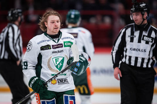 Färjestads Oskar Steen