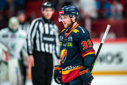 Djurgårdens Linus Hultström deppar