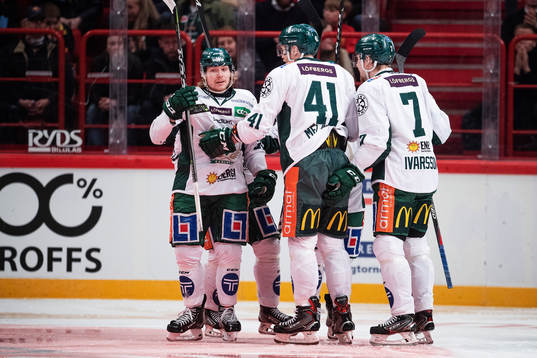 Färjestads spelare jublar