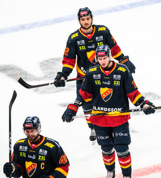 Djurgårdens Jakob Lilja och Emil Bemström deppar