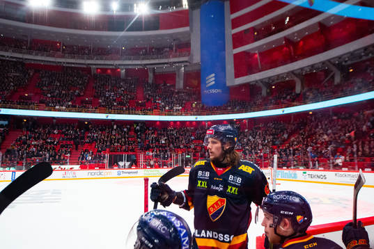 Djurgårdens Axel Jonsson Fjällby deppar