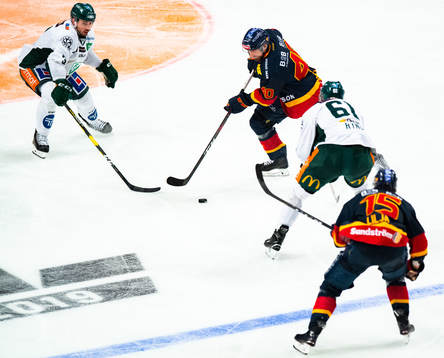 Färjestads Jens Westin och Djurgårdens Jacob Josefson
