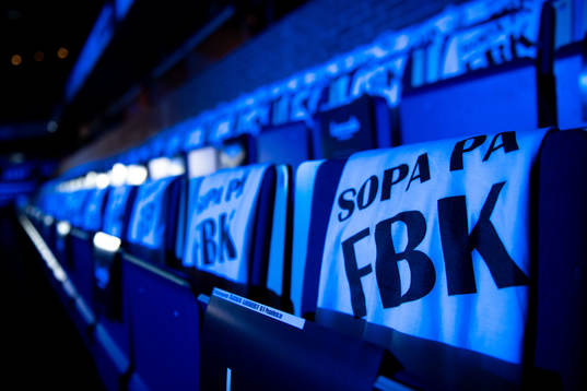 T-shirt med ramsan sopa på FBK hänger på alla