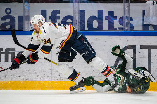 Djurgårdens Daniel Brodin och Färjestads Jens Westin