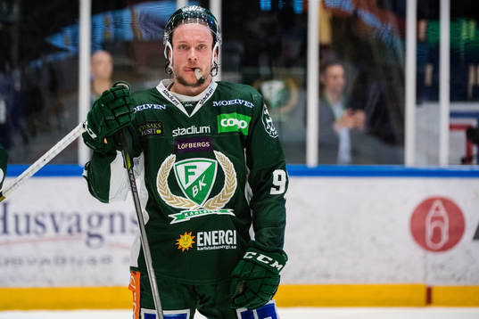 i190418 Färjestads Jesper Olofsson deppar