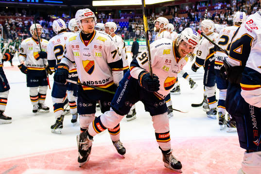 Djurgårdens Marcus Davidsson och Axel Jonsson Fjällby