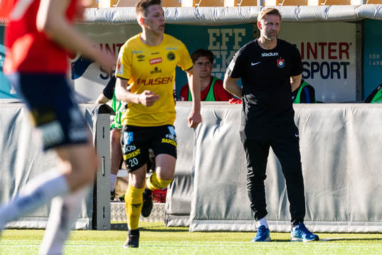 Örgrytes U19 tränare