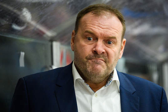 Head coach Heinz Ehlers of Denmark