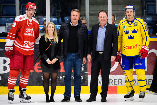 Morten Madsen of Denmark and Anton Wedin of Sweden pose for