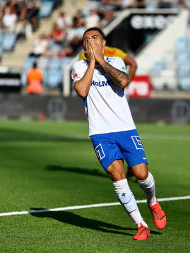 IFK Norrköpings Jordan Larsson reagerar