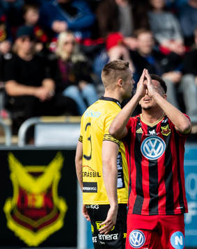 Östersunds Ravel Ryan Morrison deppar