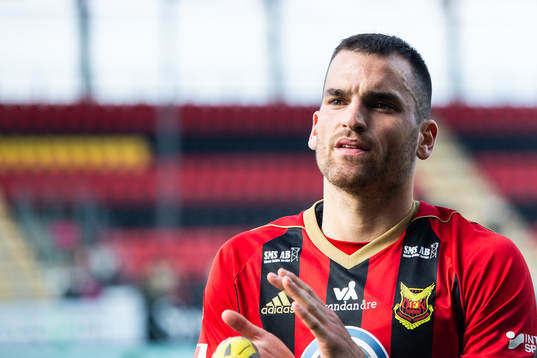 Östersunds Dino Islamovic deppar