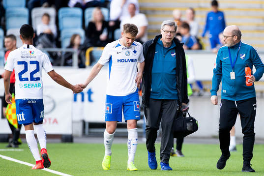 IFK Norrköpings Christoffer Nyman utgår skadad