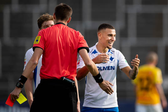 IFK Norrköpings Jordan Larsson reagerar