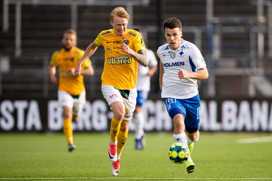 Falkenbergs Jacob Ericsson och IFK Norrköpings Simon Skrabb