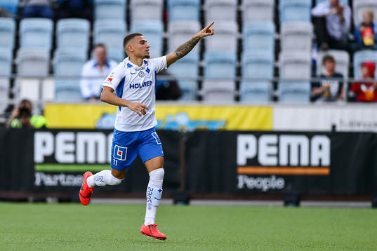 IFK Norrköpings Jordan Larsson jublar