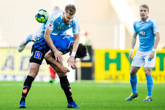 Malmö FFs Rasmus Bengtsson och Sirius Philip Haglund i