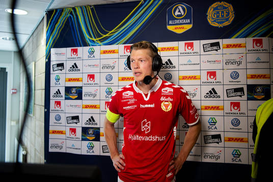 Kalmars Viktor Elm i intevju