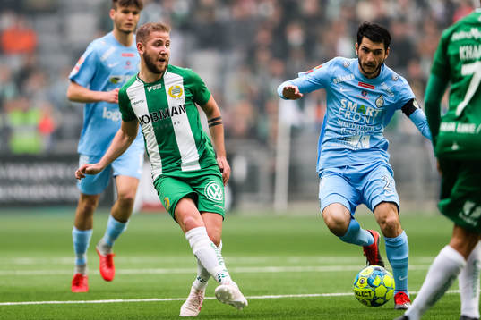 Hammarbys Darijan Bojanic och AFC Eskilstunas Anel Rashkaj