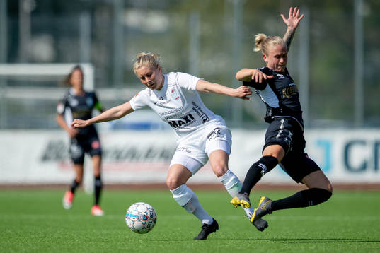 Eskilstunas Fanny Andersson mot Göteborgs Filippa Curmark