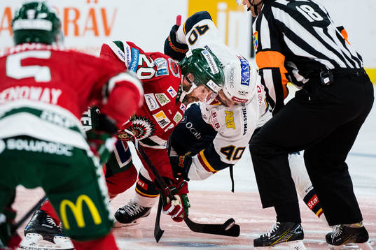 Frölundas Joel Lundqvist och Djurgårdens Jacob Josefson