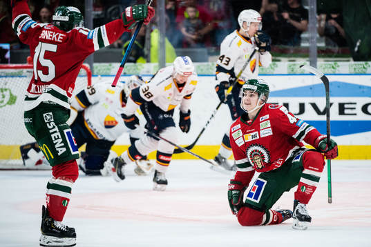 Frölundas Jacob Peterson jublar