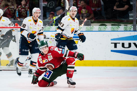 Frölundas Jacob Peterson jublar
