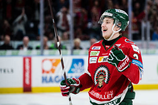 Frölundas Jacob Moverare jublar