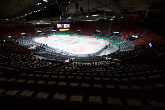 Scandinavium interiört innan final 1 i SM-slutspelet i
